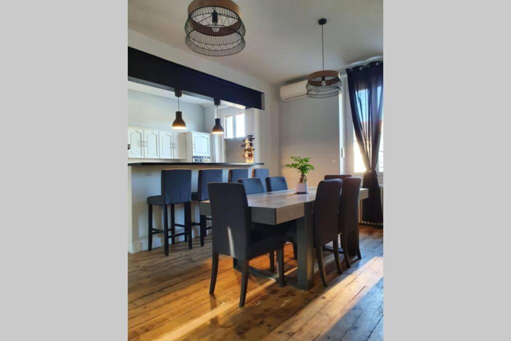 Appartement Spacieux, Wifi ,Cafe A Volonte Blaye-Les-Mines Εξωτερικό φωτογραφία